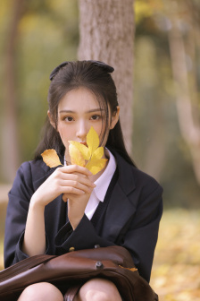 八重神子流口水翻白眼
